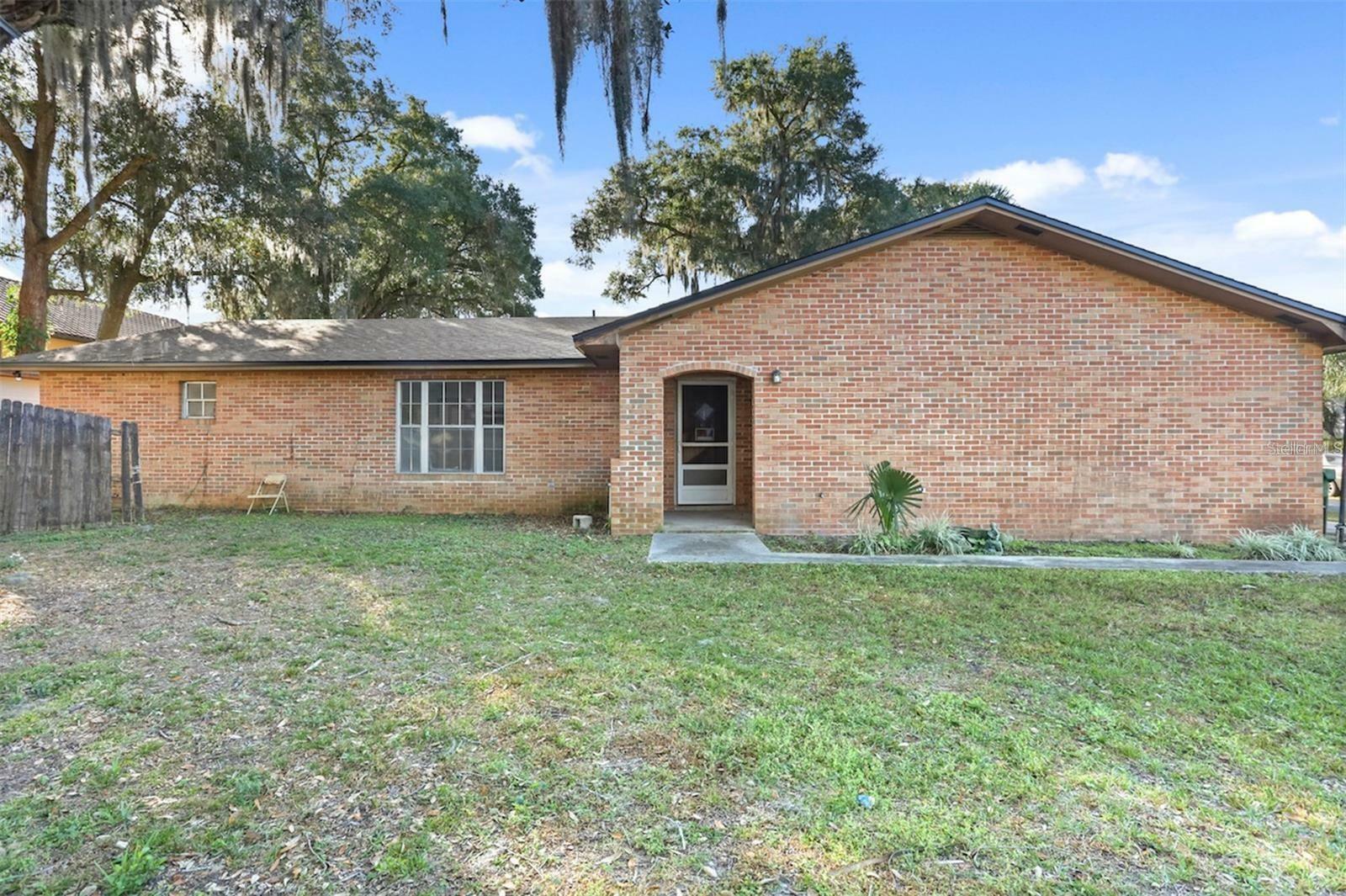 105 &Amp 107 S High Street  Lake Mary FL 32746 photo