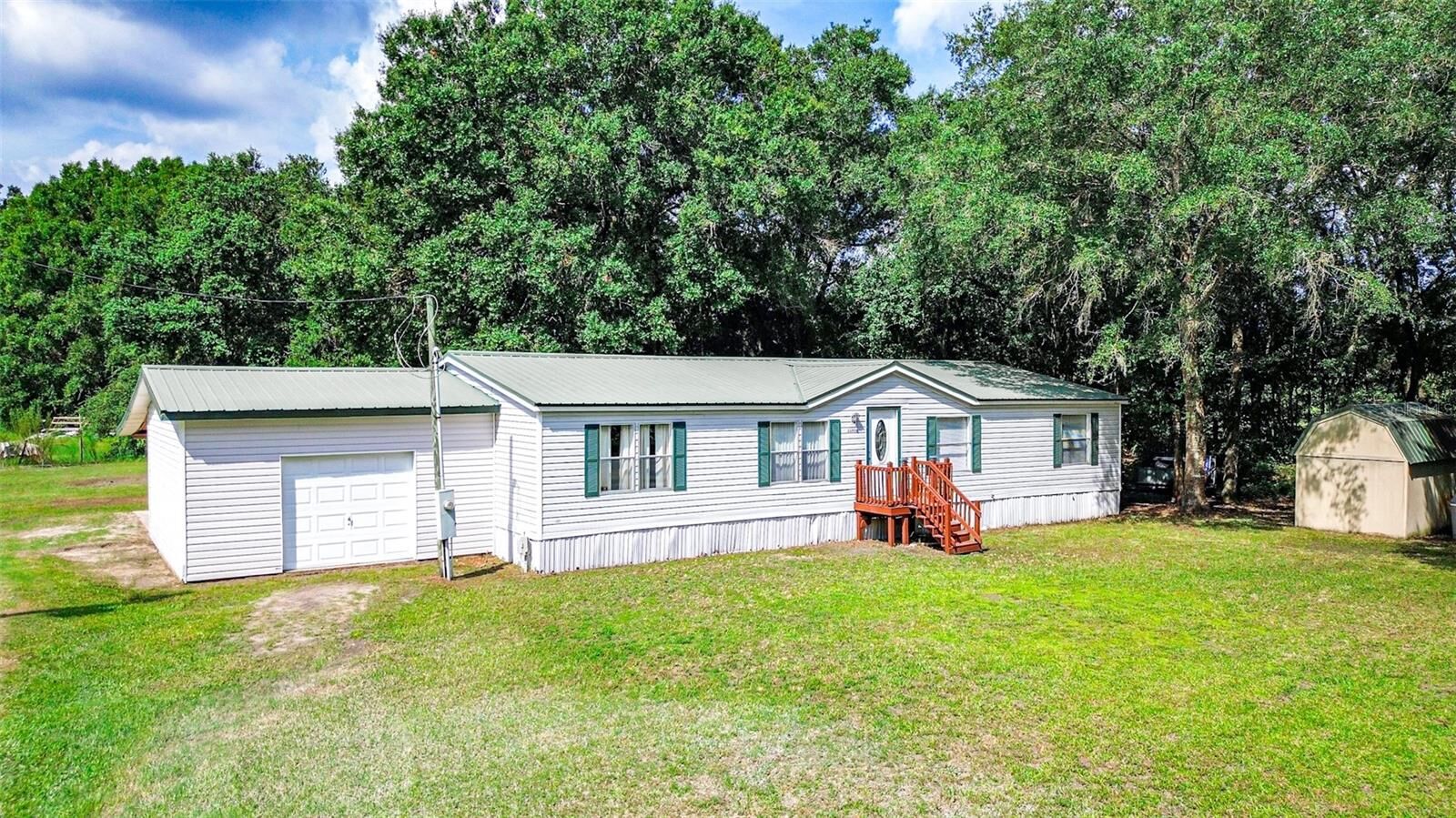 Property Photo:  33906 Mandrake Road  FL 33543 