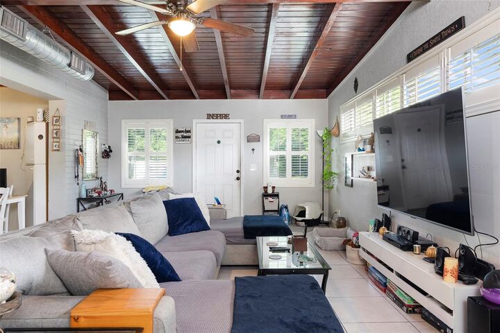 Property Photo:  1411 Suffolk Street N  FL 33710 