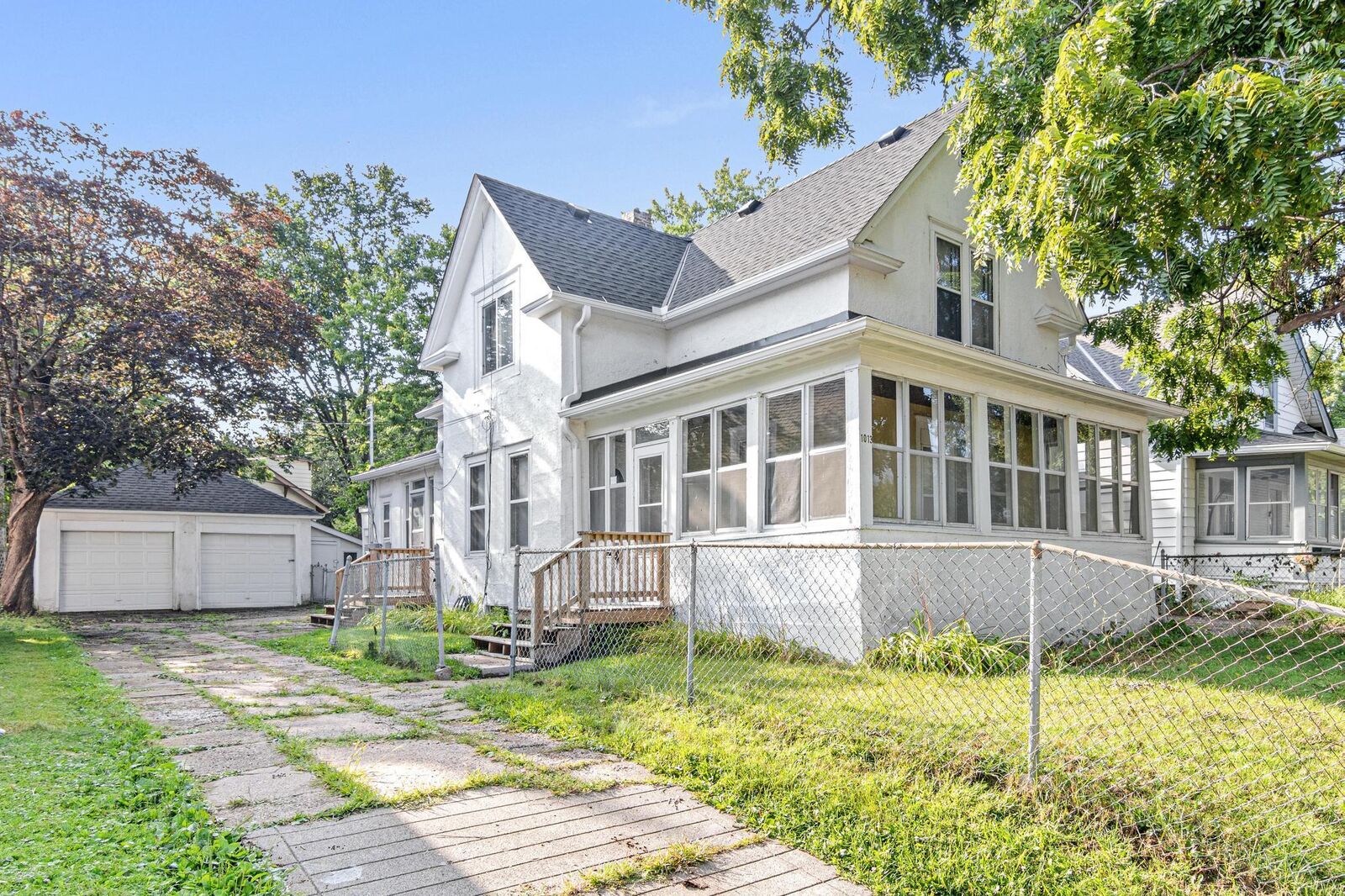 Property Photo:  1013 Jameson Street  MN 55103 