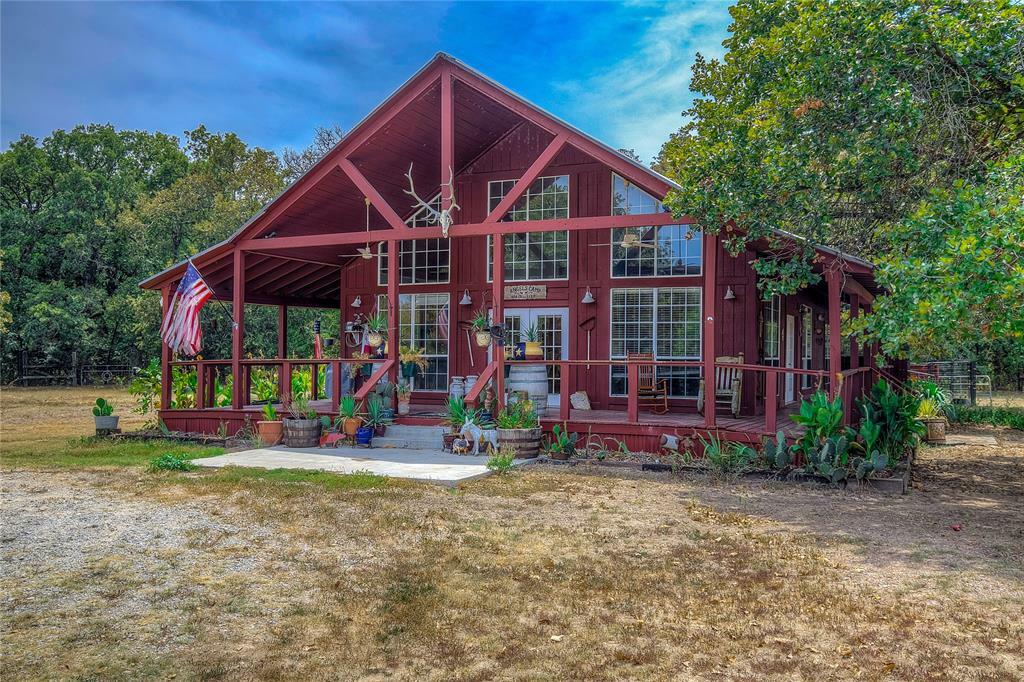 Property Photo:  600 County Road 1127  TX 75433 