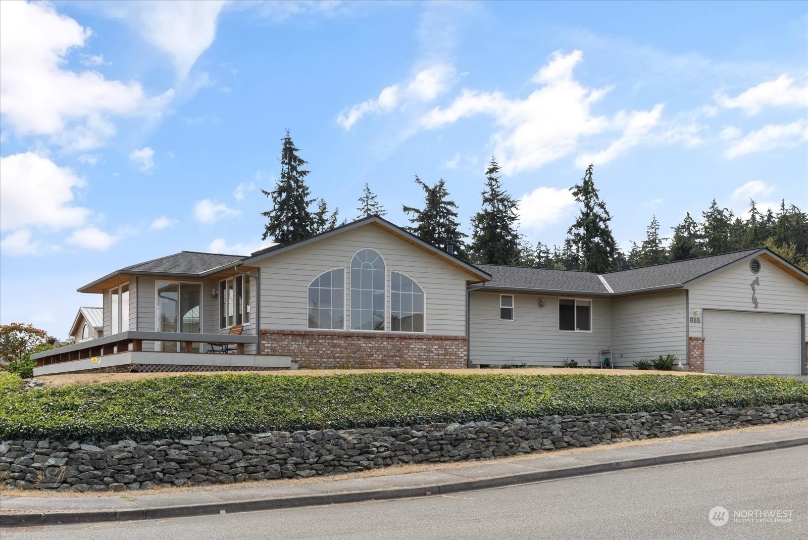 Property Photo:  655 SW Echo Loop  WA 98277 