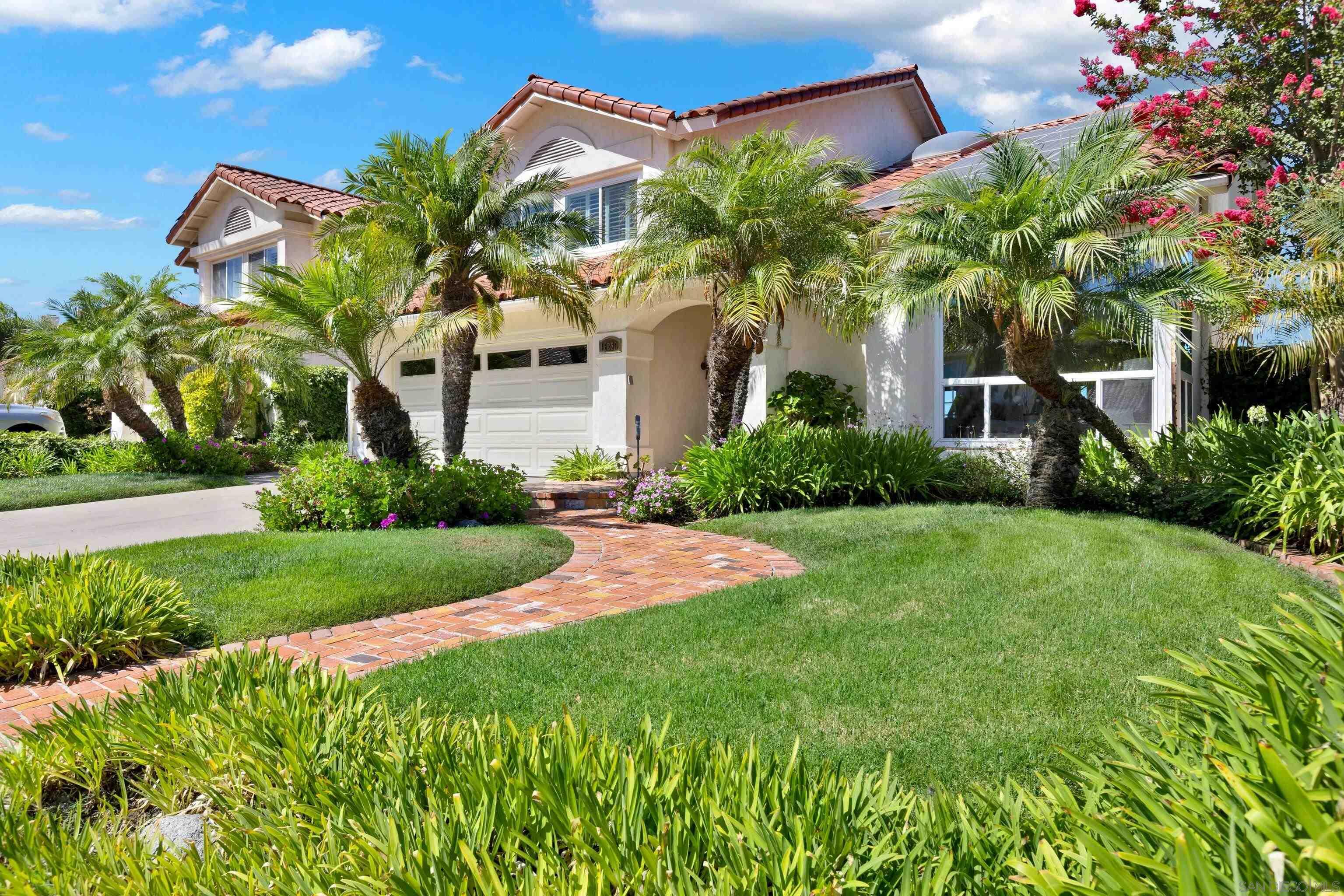 Property Photo: 16235 Avenida Suavidad CA 92128