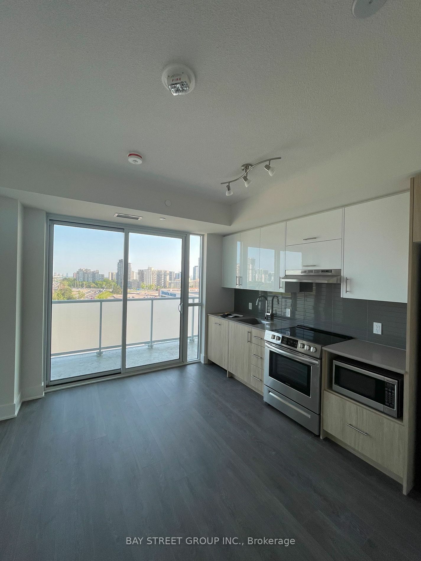 Property Photo:  188 Fairview Mall Dr 1112  ON M2J 0H7 