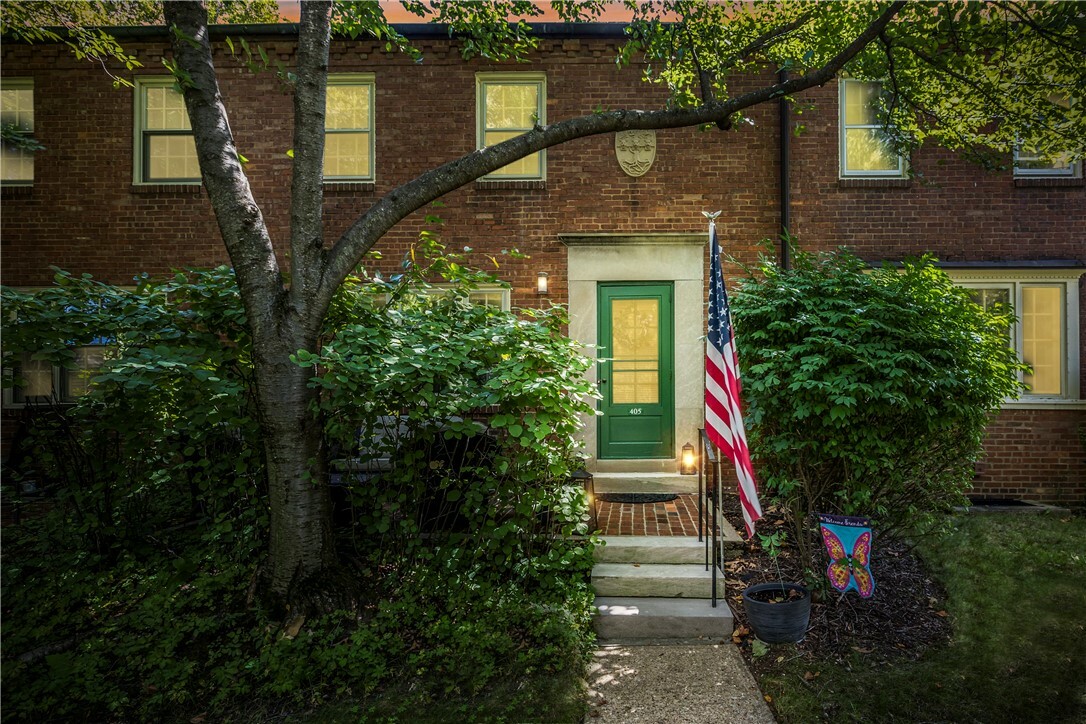 Property Photo:  405 Sulgrave Road  PA 15211 