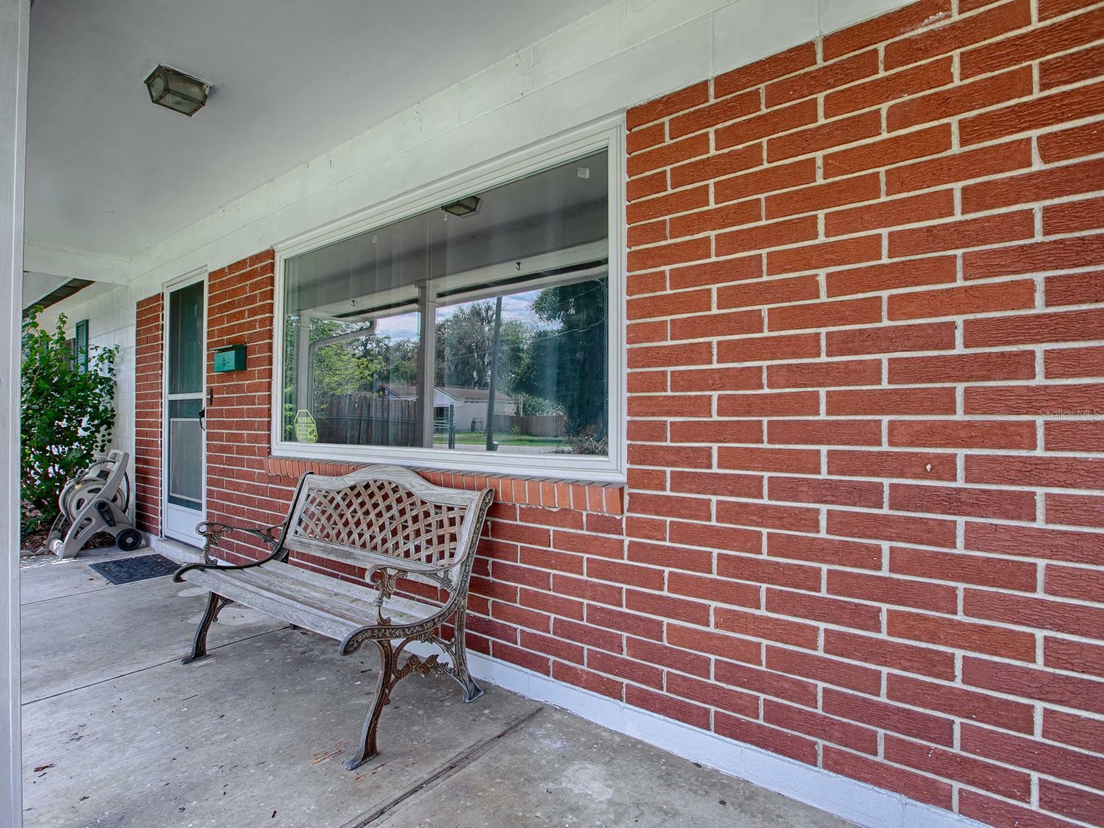 Property Photo:  207 N Truett Street  FL 34748 