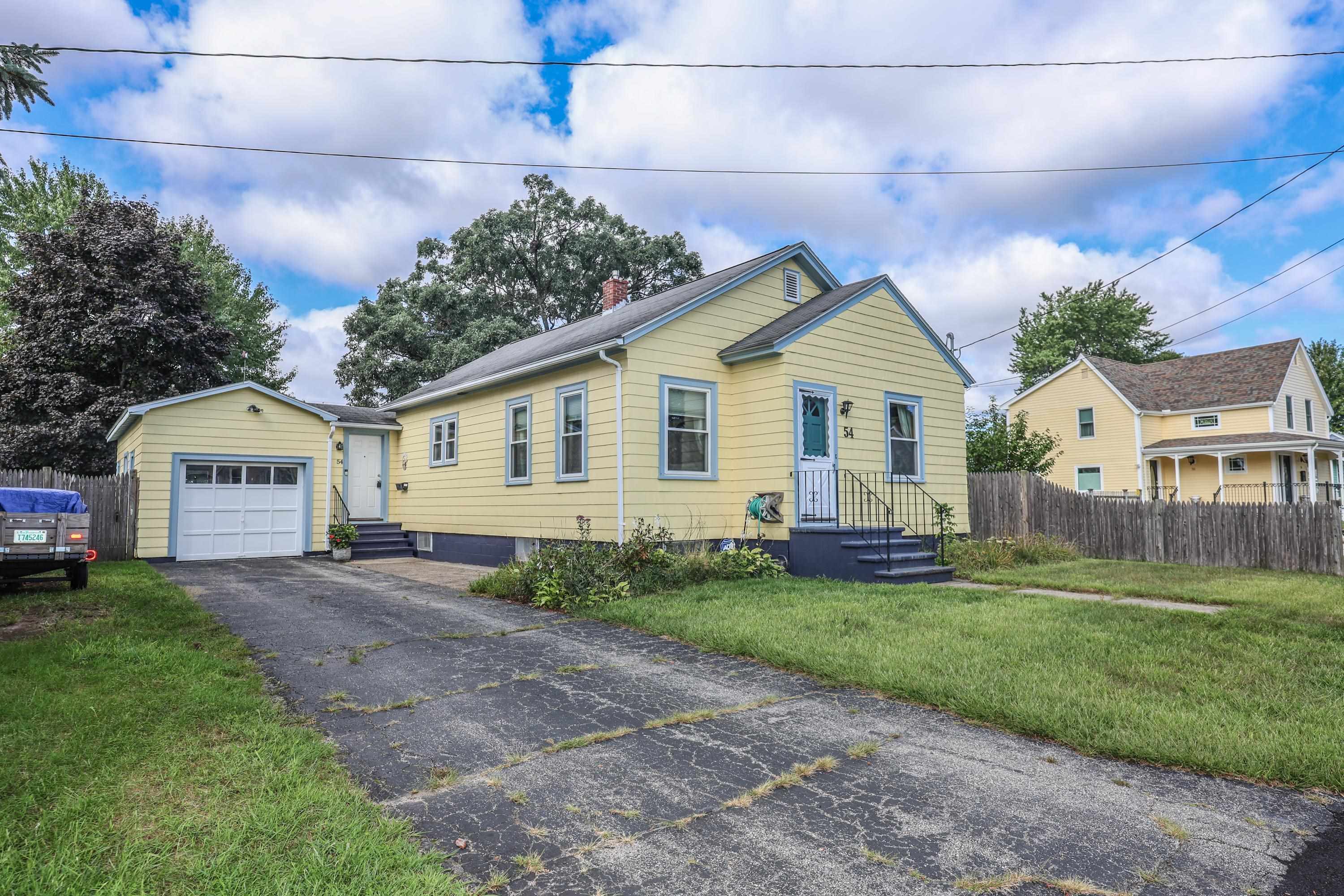 Property Photo:  54 Nagle Street  NH 03060 