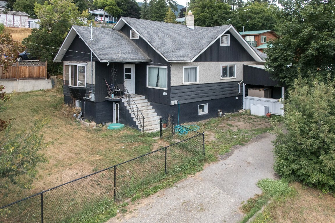 Property Photo:  2141 Vernon Street  BC V0E 2G0 