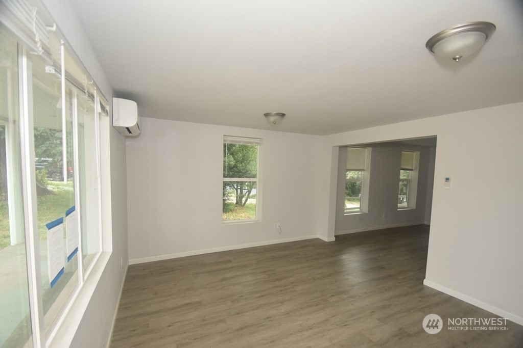 Property Photo:  517 N 1st Street  WA 98273 