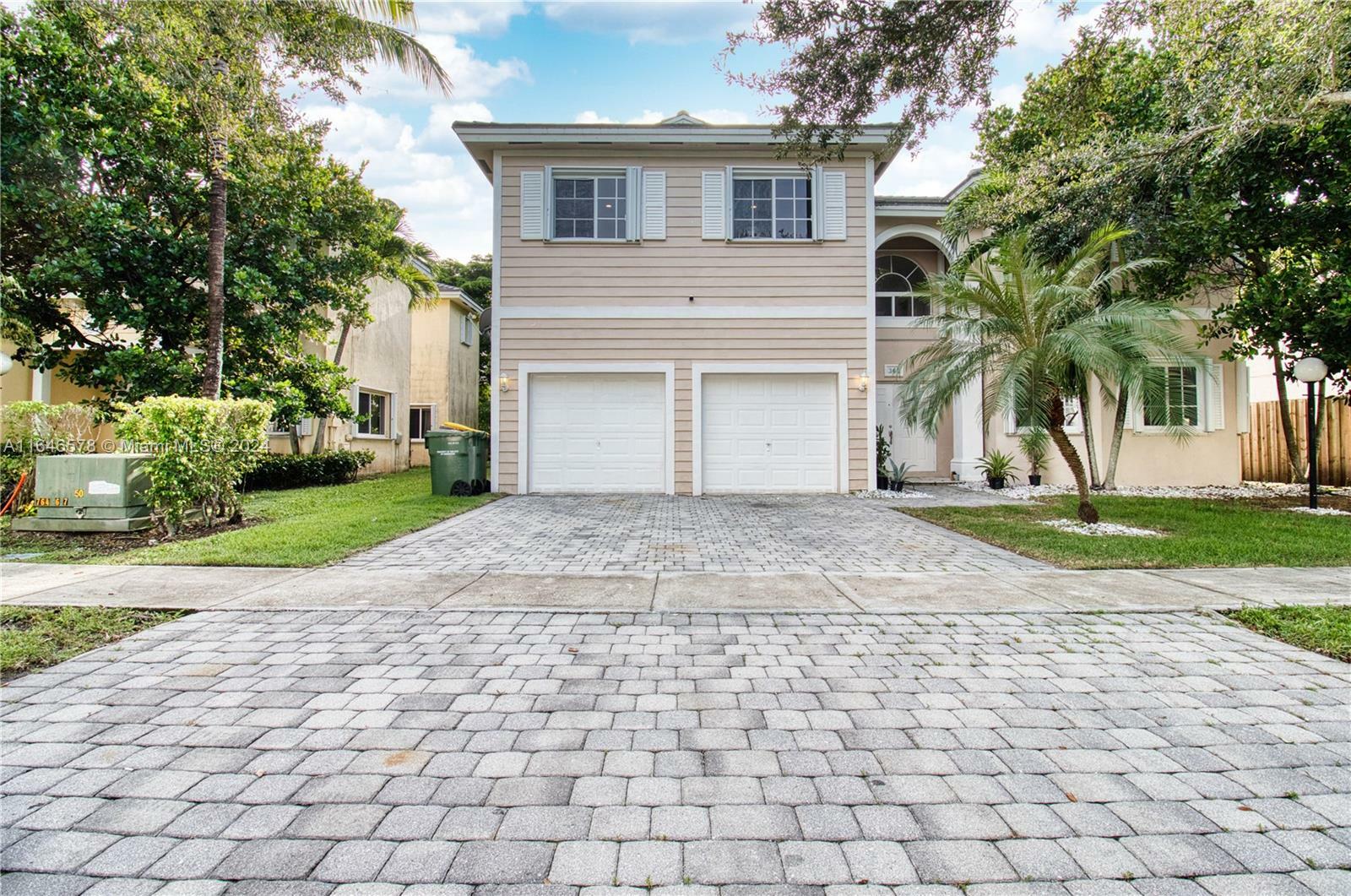 Property Photo:  362 NE 30th Ave  FL 33033 