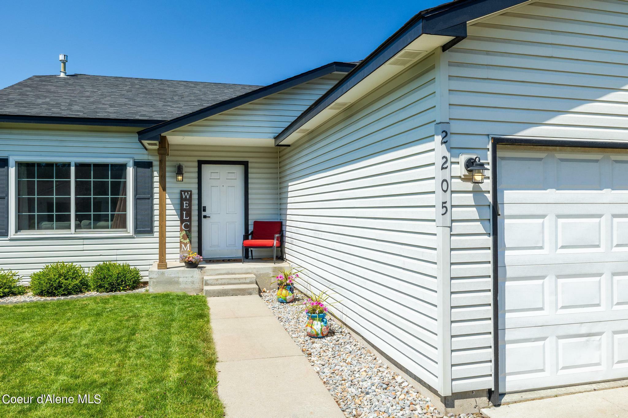 Property Photo:  2205 N Methow Ct  ID 83854 