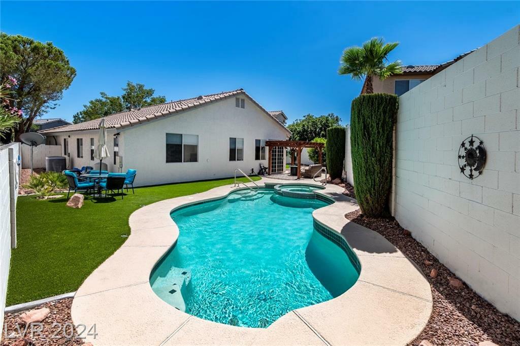 Property Photo:  1609 Saddle Rock Circle  NV 89117 