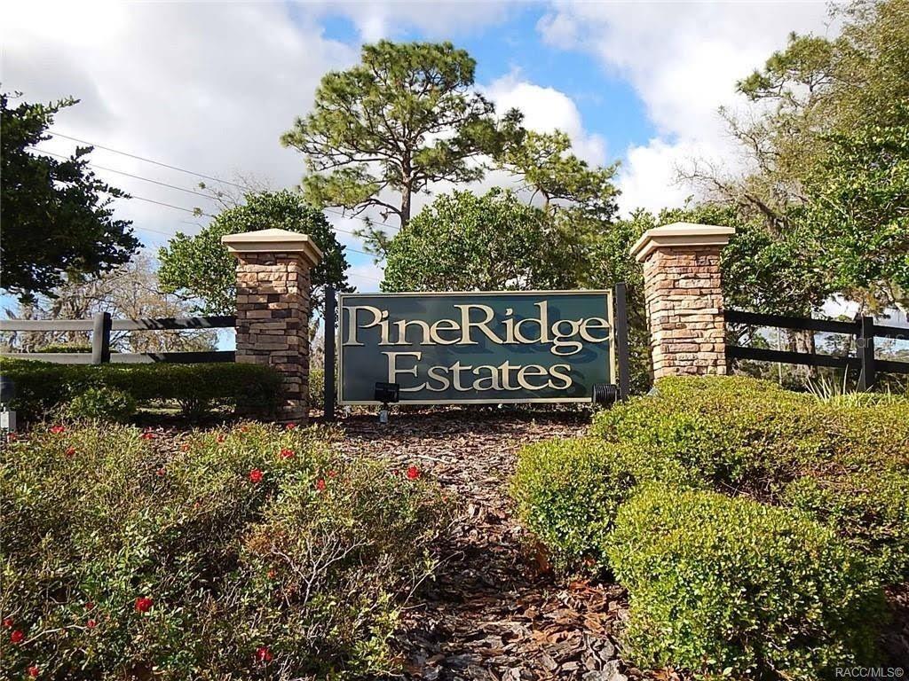 Property Photo: 5606 W Buckskin Drive FL 34465