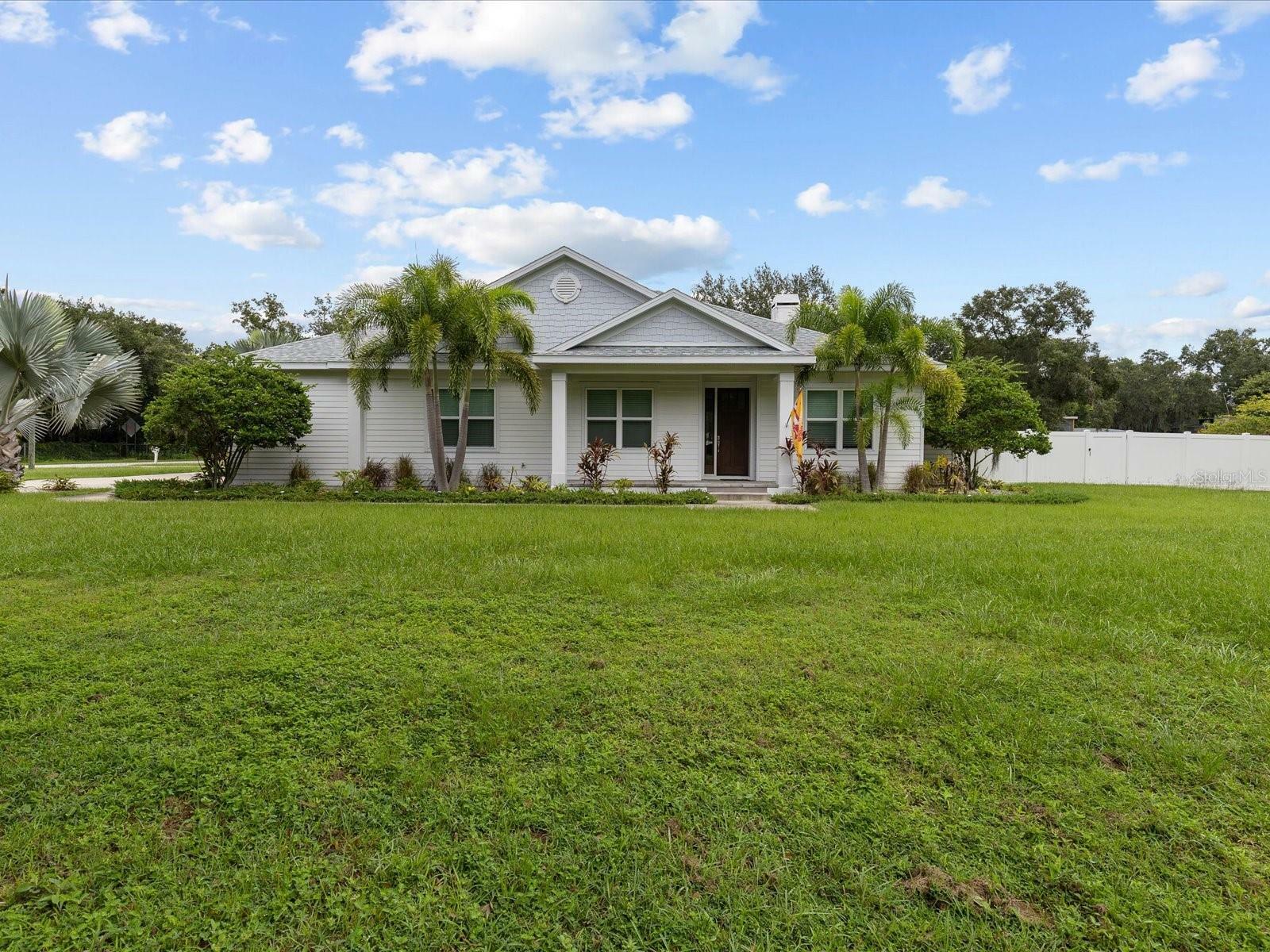 Property Photo:  8112 Dean Street  FL 33578 