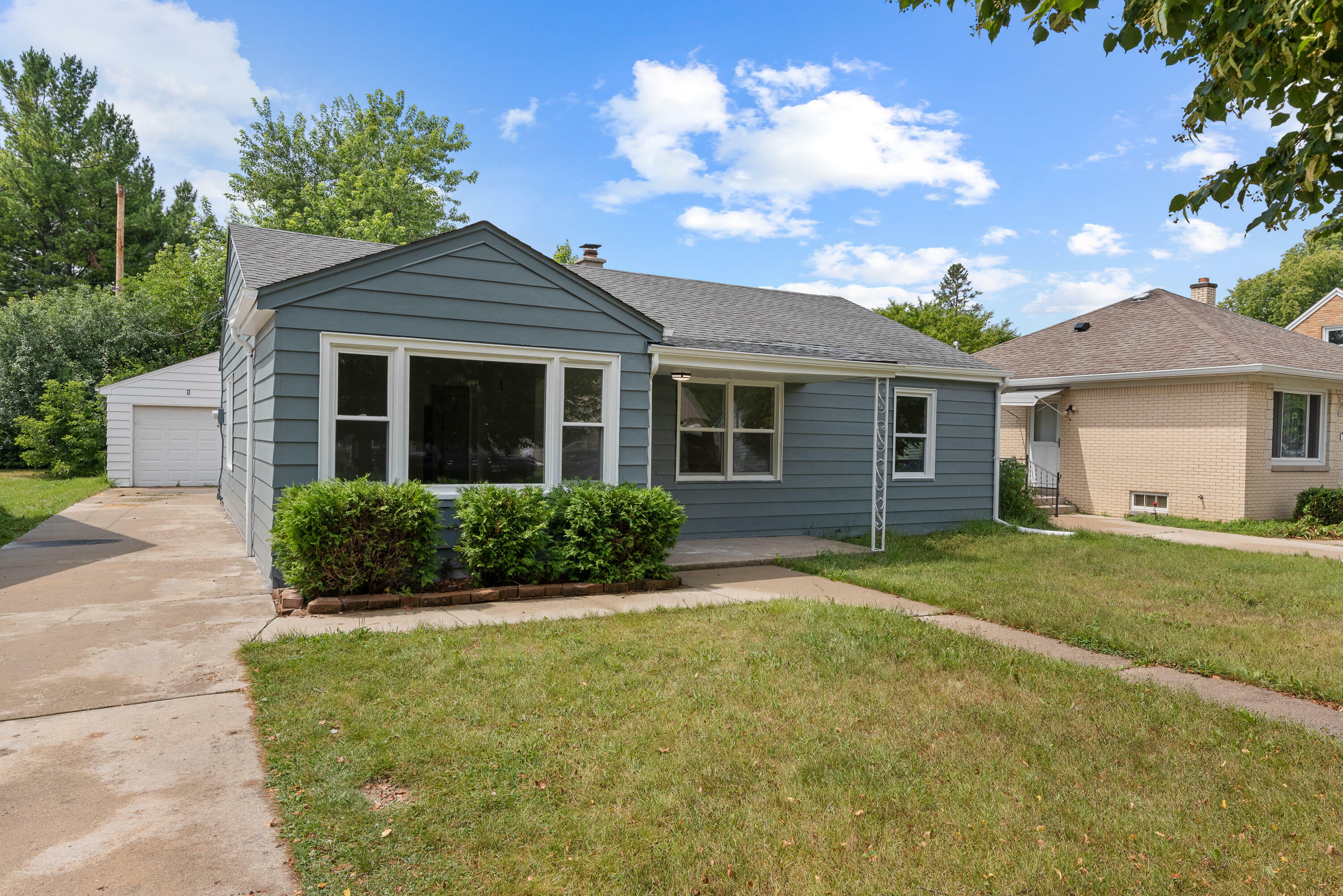 Property Photo:  4875 N 61st St  WI 53218 