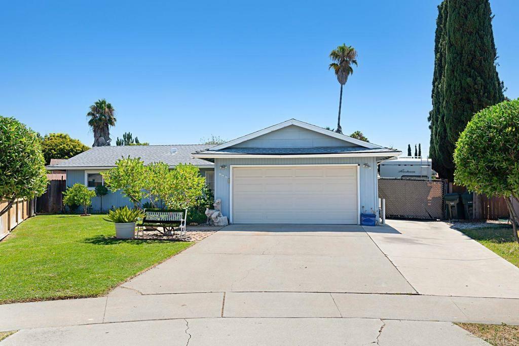 Property Photo:  645 Diane Pl  CA 92026 