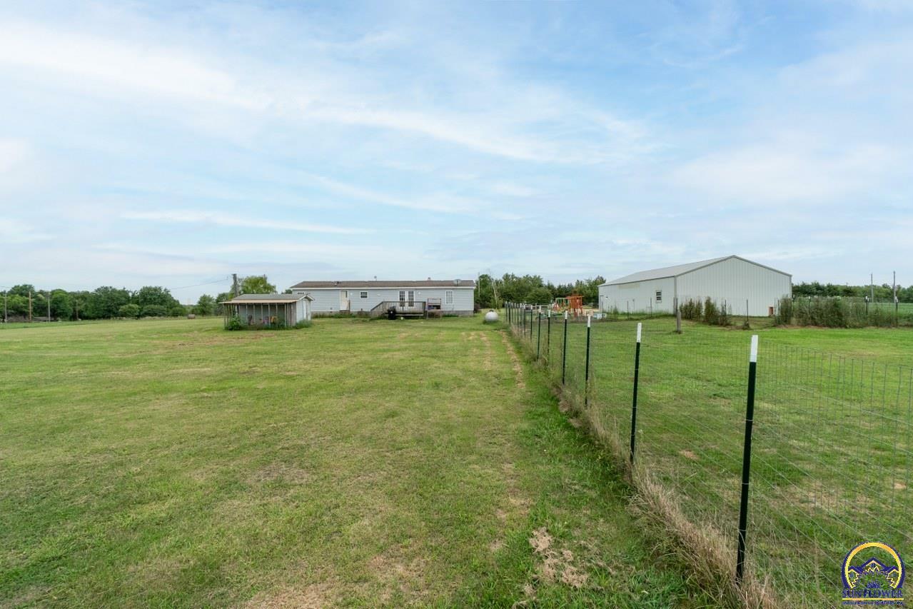 Property Photo:  2233 SE 85th St  KS 66409 