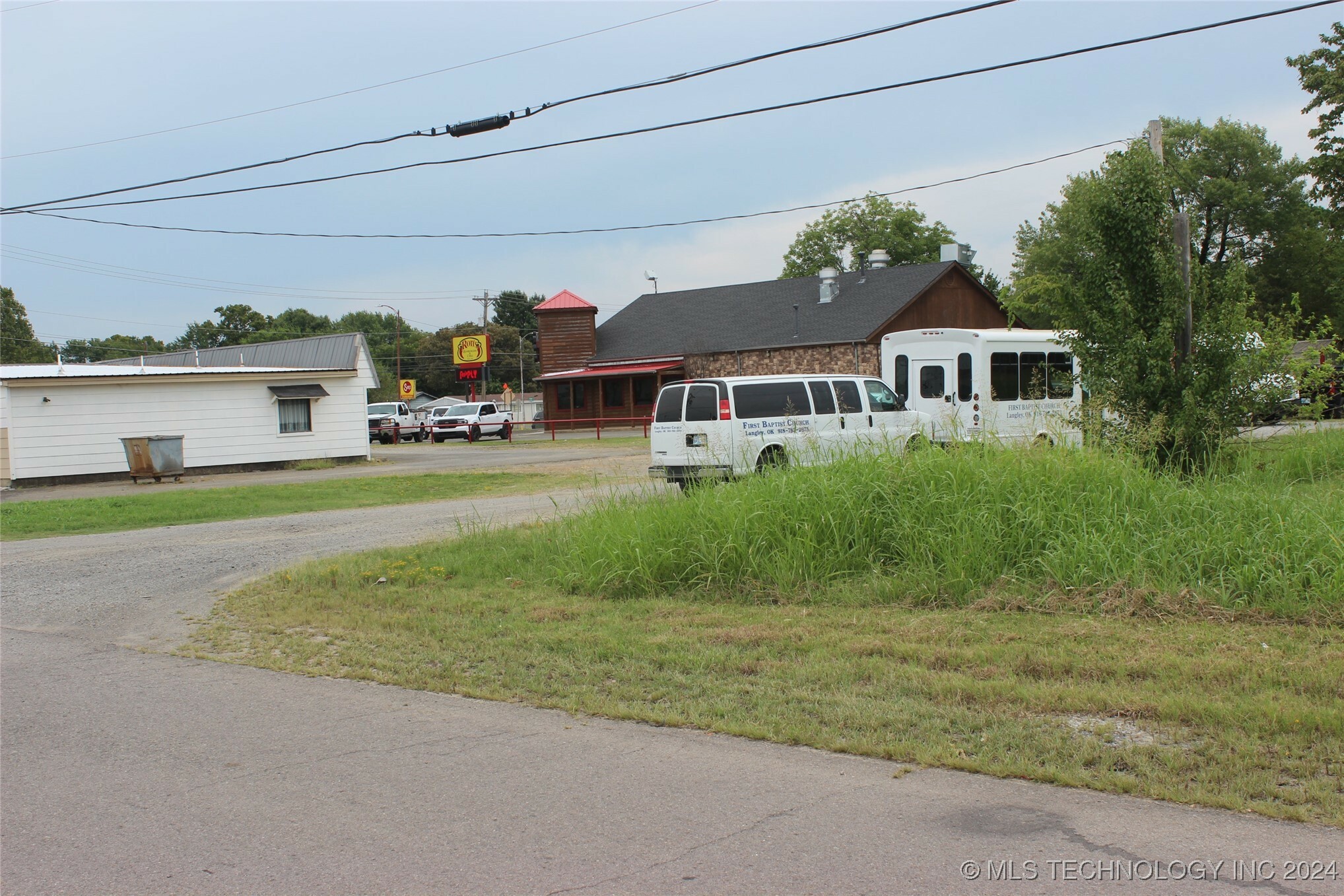 Property Photo:  S Grant Avenue  OK 74467 