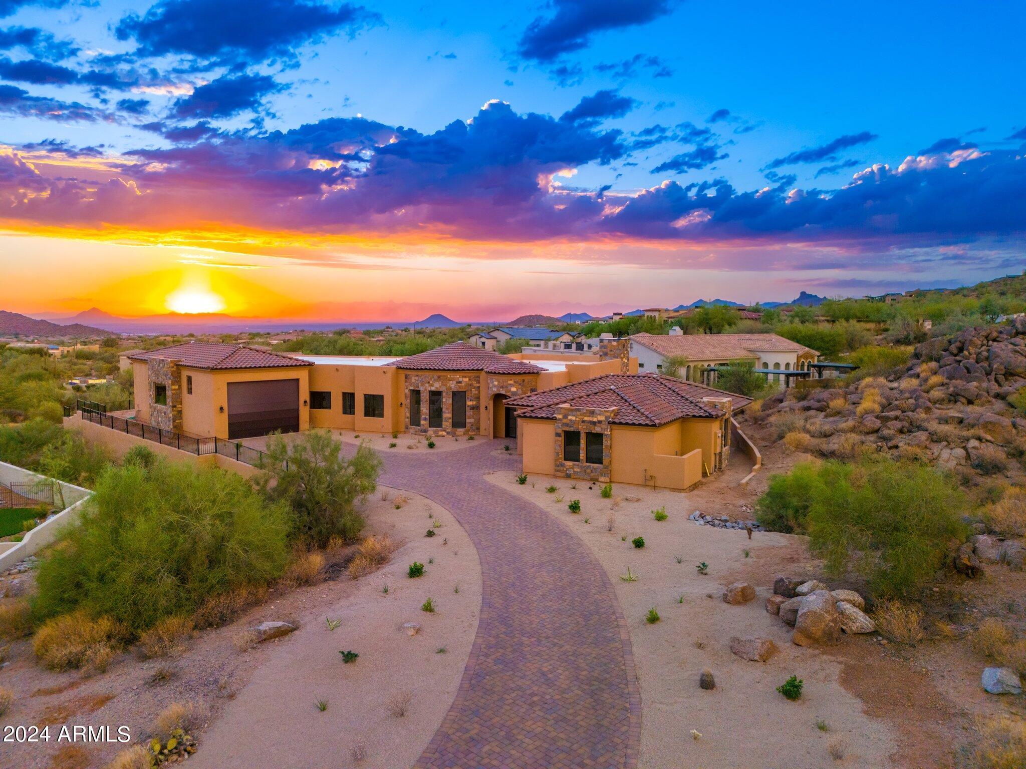 Property Photo:  3518 N Shadow Trail  AZ 85207 