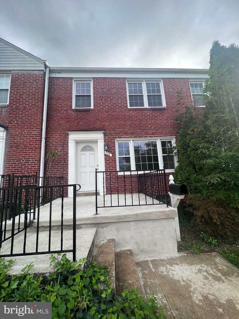 938 Fairmount Avenue  Towson MD 21204 photo