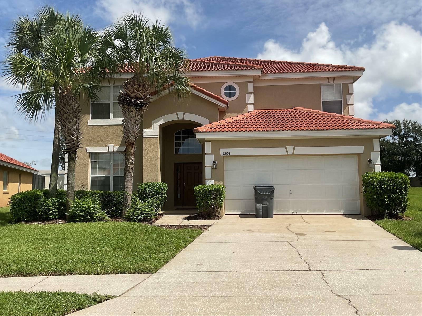 Property Photo:  1204 Solana Circle  FL 33897 