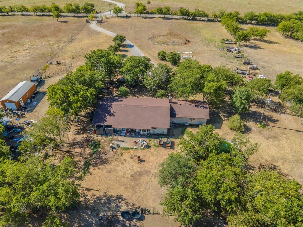 Property Photo:  1765 County Road 2937  TX 76234 