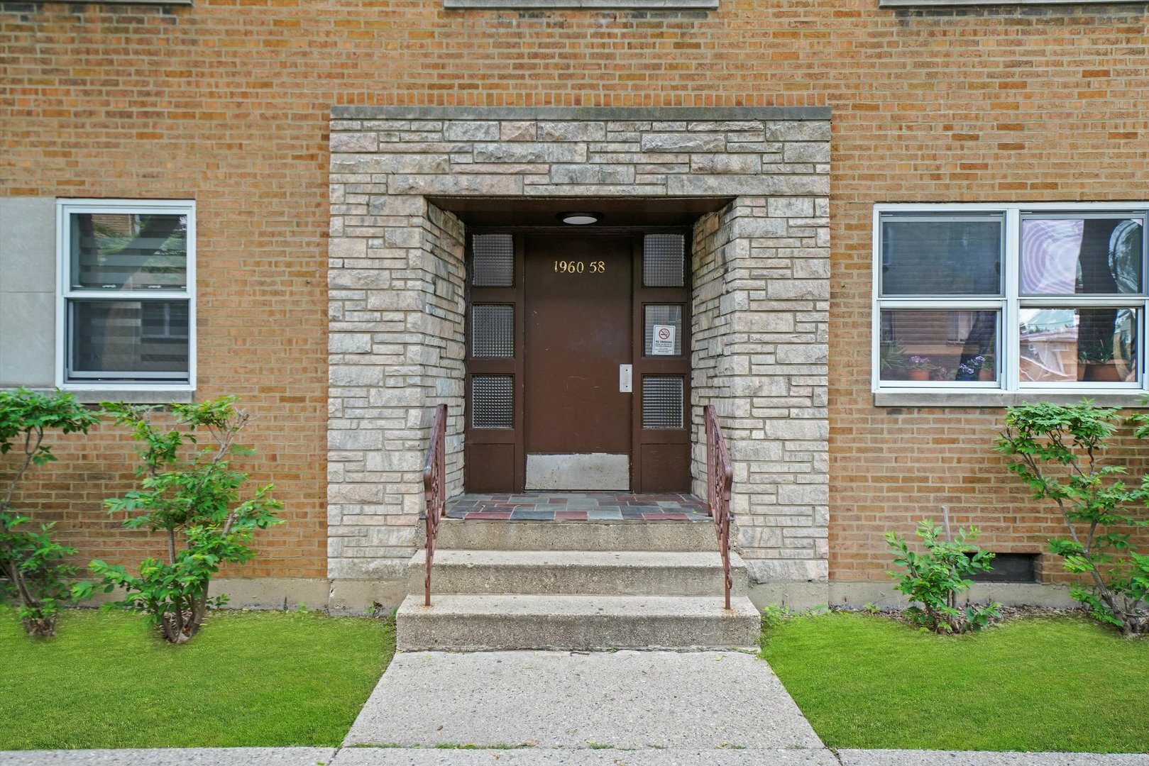 1958 W Norwood Street 3B  Chicago IL 60660 photo