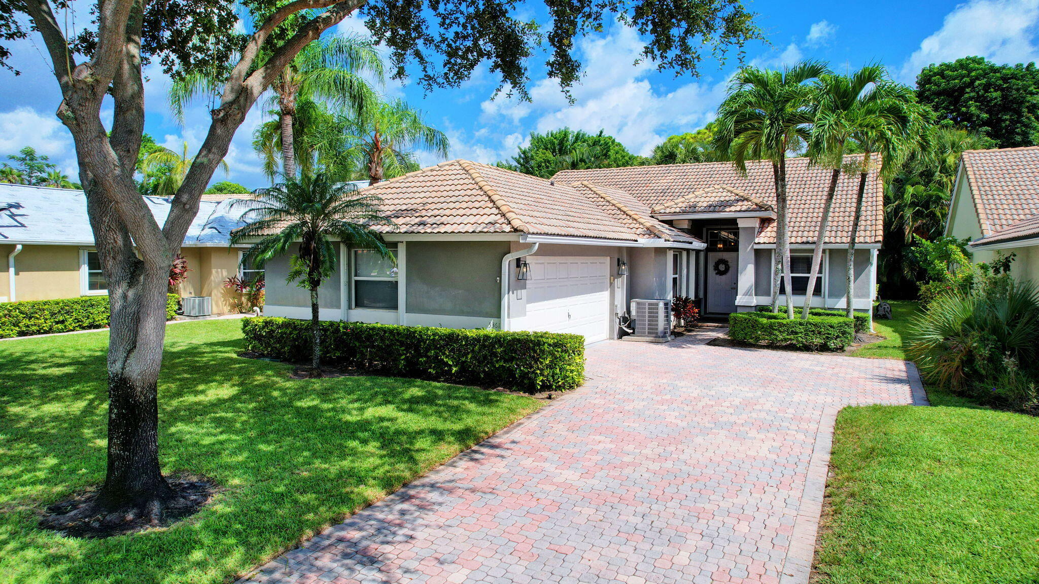 Property Photo:  5361 Grande Palm Circle  FL 33484 