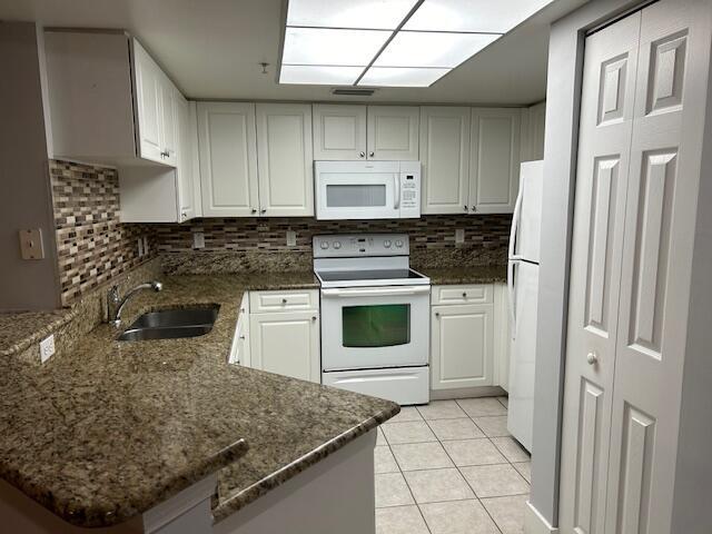 Property Photo:  1100 Crestwood Court S 1102  FL 33411 