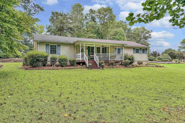 Property Photo: 701 Aspen Drive SC 29651