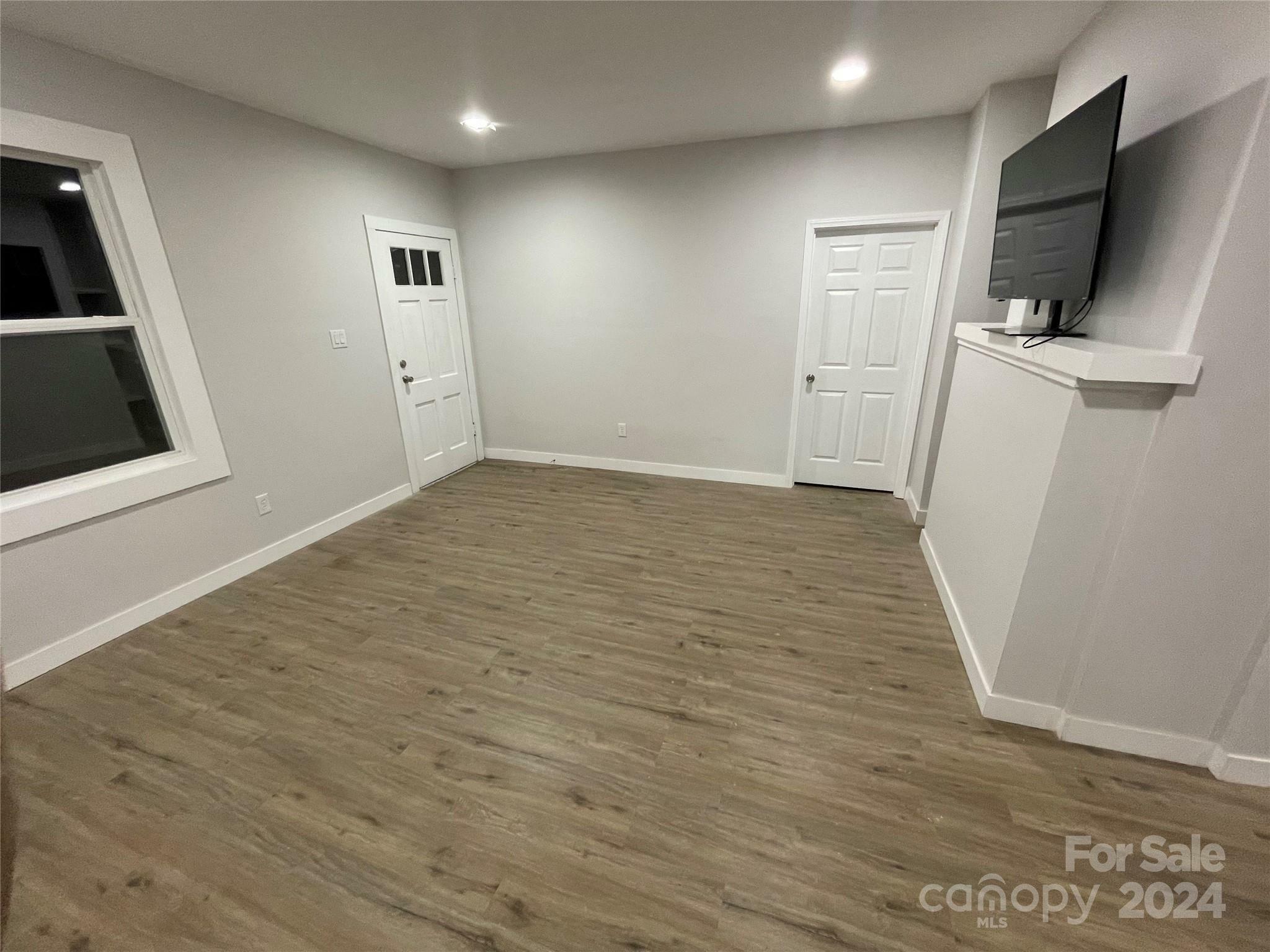 Property Photo:  714 S Ellis Street  NC 28144 