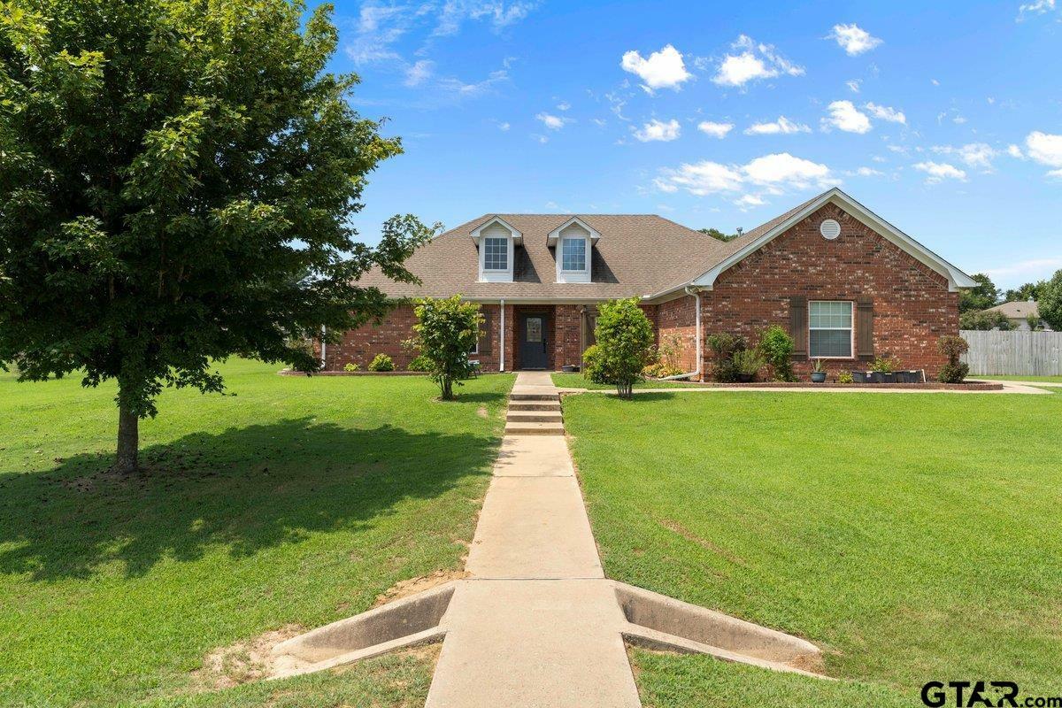 Property Photo:  13585 Country View  TX 75771 