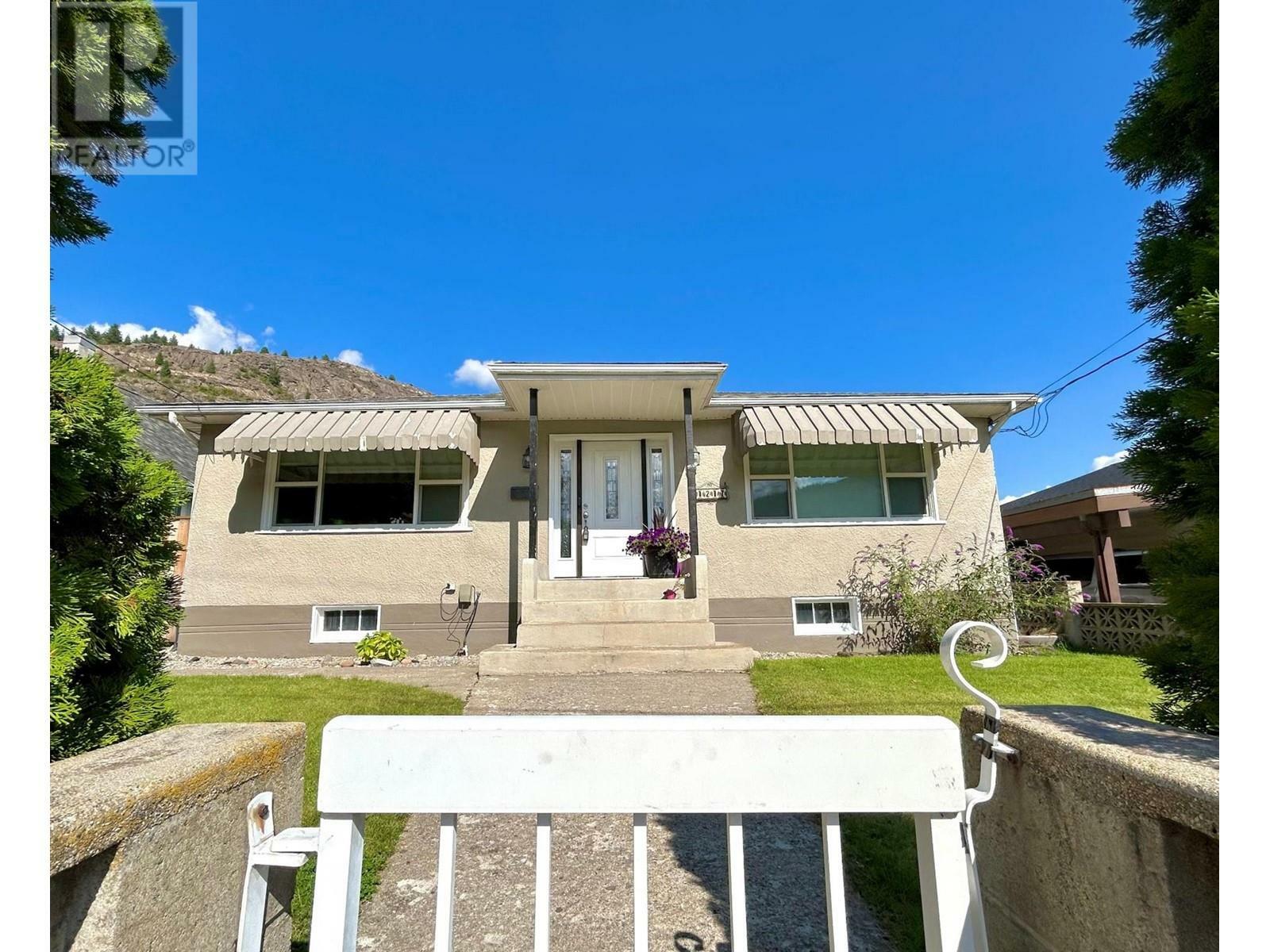 Property Photo:  1217 Columbia Avenue  BC V1R 1J3 