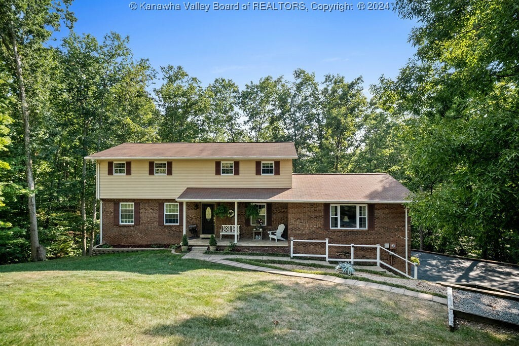 Property Photo:  1 Leslie Lane  WV 25309 