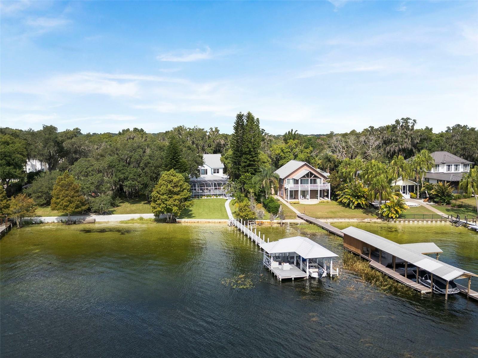 Property Photo: 12428 Summerport Lane FL 34786