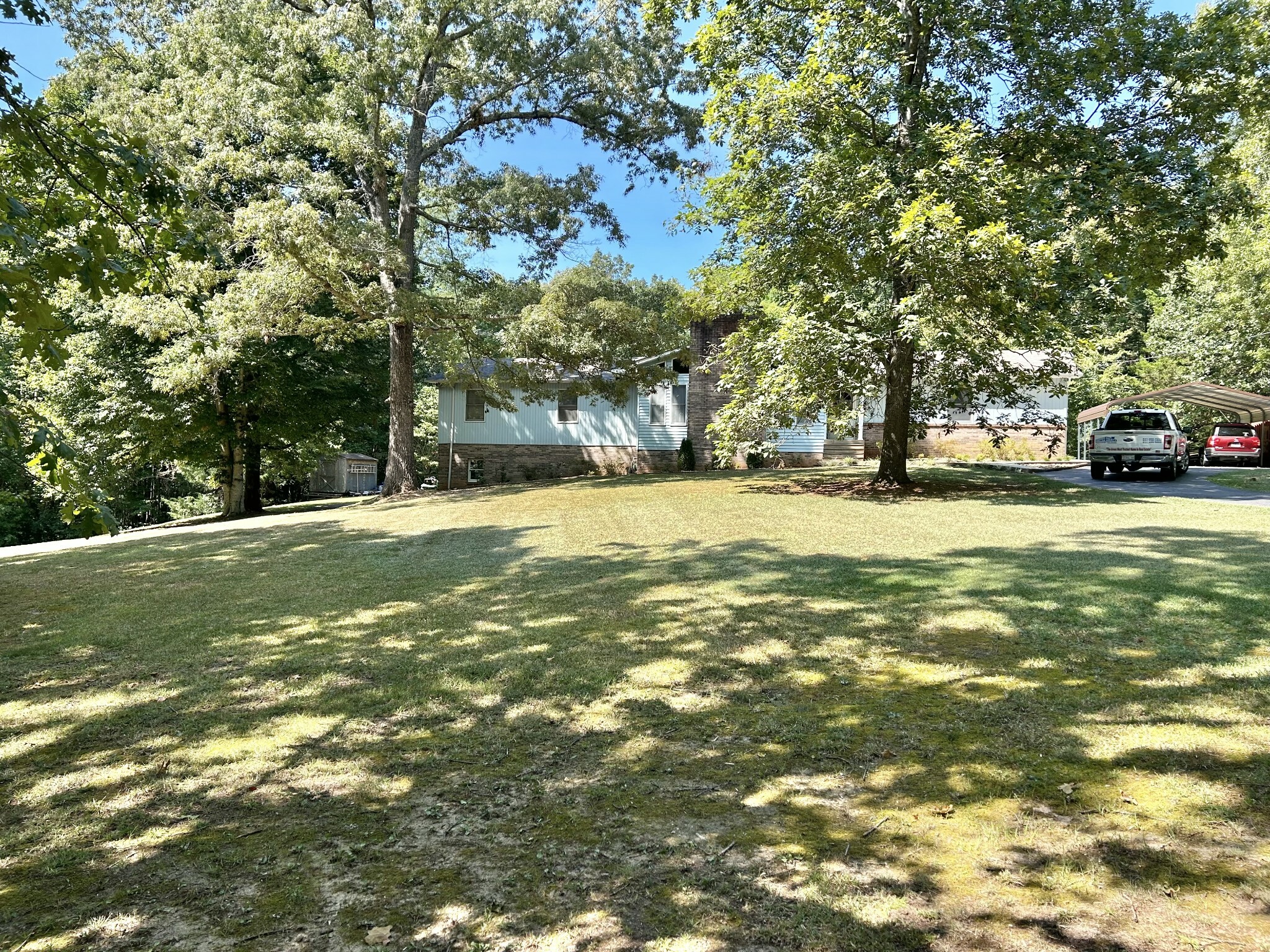 Property Photo: 600 Margaret Cir TN 37110