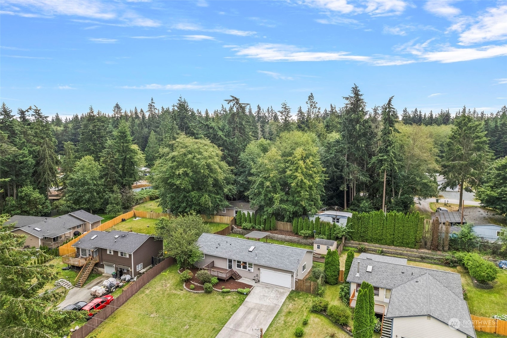 Property Photo:  4530 Siesta Place  WA 98277 