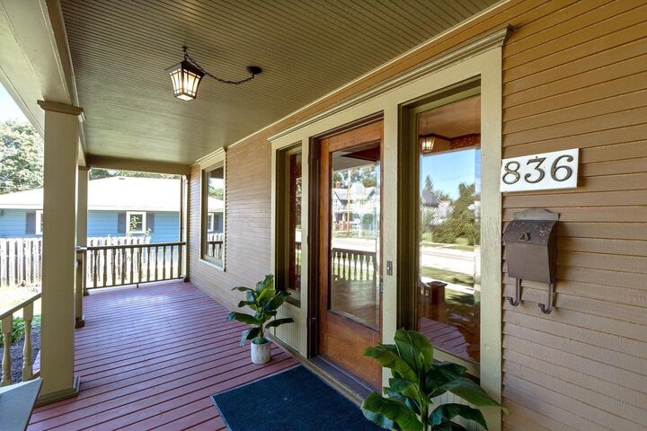 836 East Milwaukee Street  Janesville WI 53545 photo