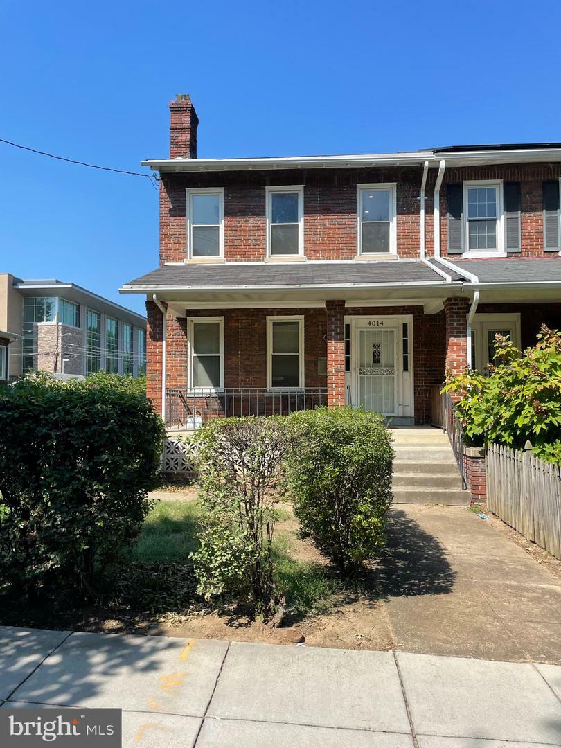 Property Photo:  4014 12th Street NE  DC 20017 