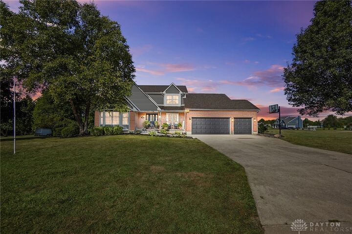4477 Hollwood Road  Springfield OH 45502 photo
