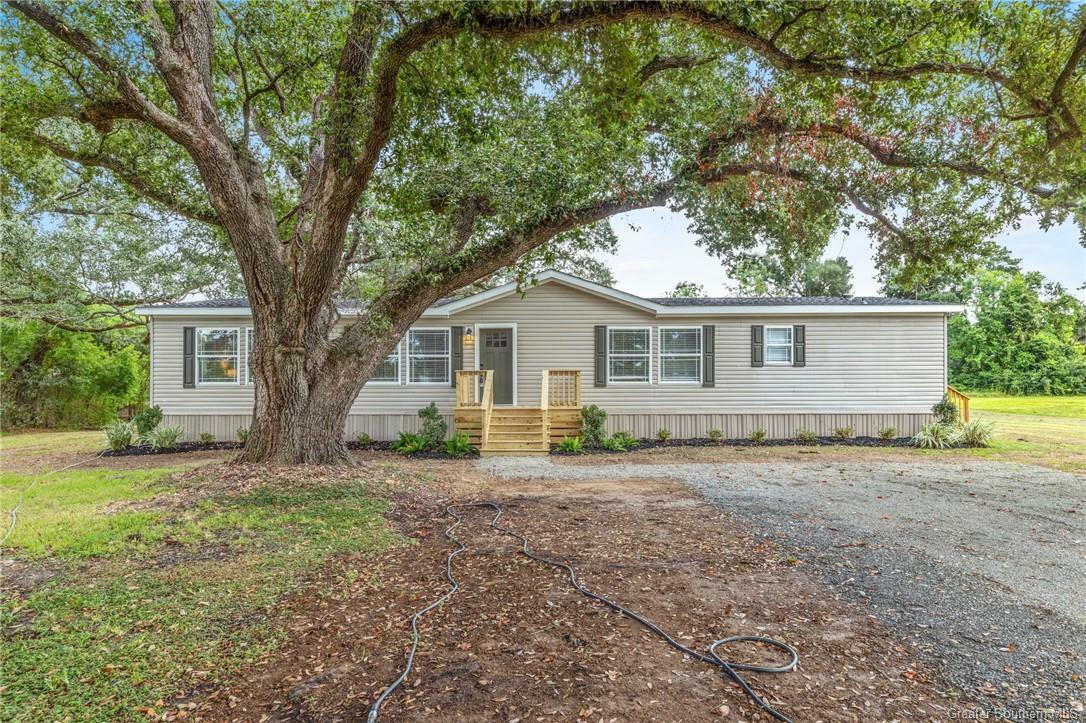 Property Photo:  3148 Davis Road  LA 70669 