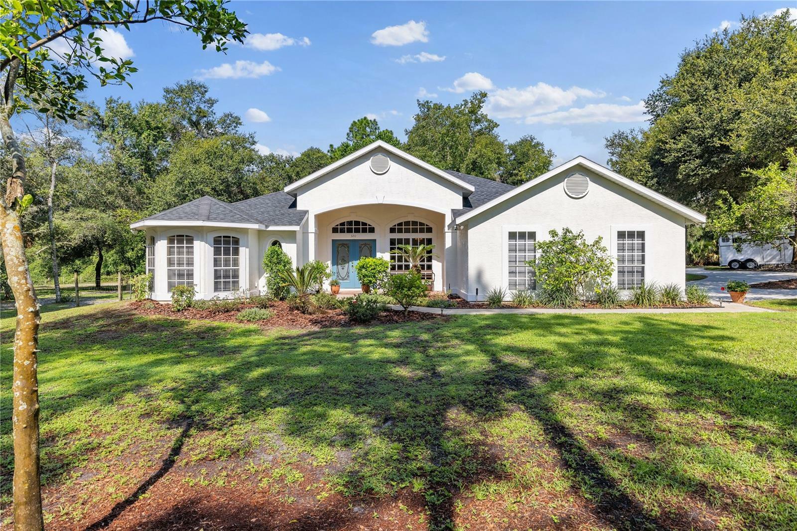 Property Photo:  320 Sheryl Drive  FL 32738 