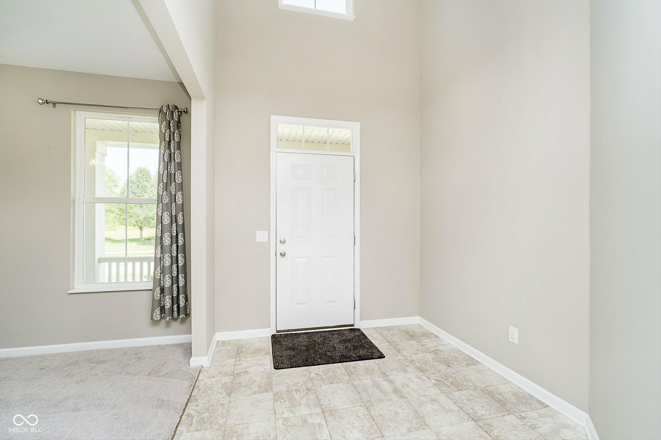 Property Photo:  9846 N Port Drive  IN 46055 