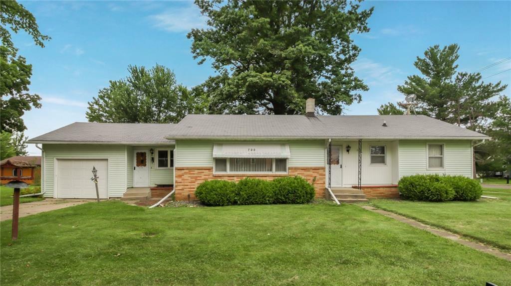 Property Photo:  722 Thomas Street  WI 54732 