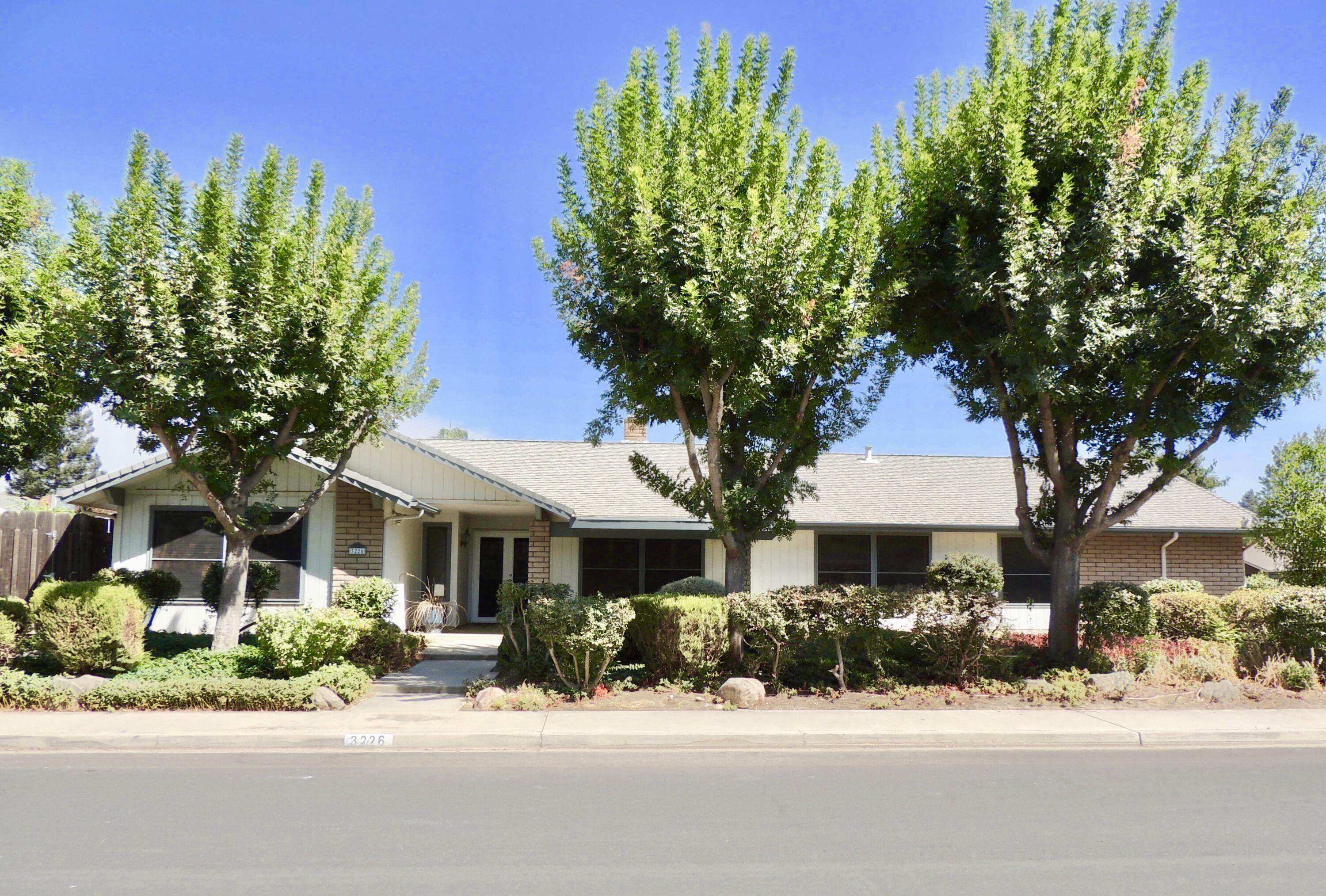 Property Photo:  3226 S Fontana Street  CA 93277 