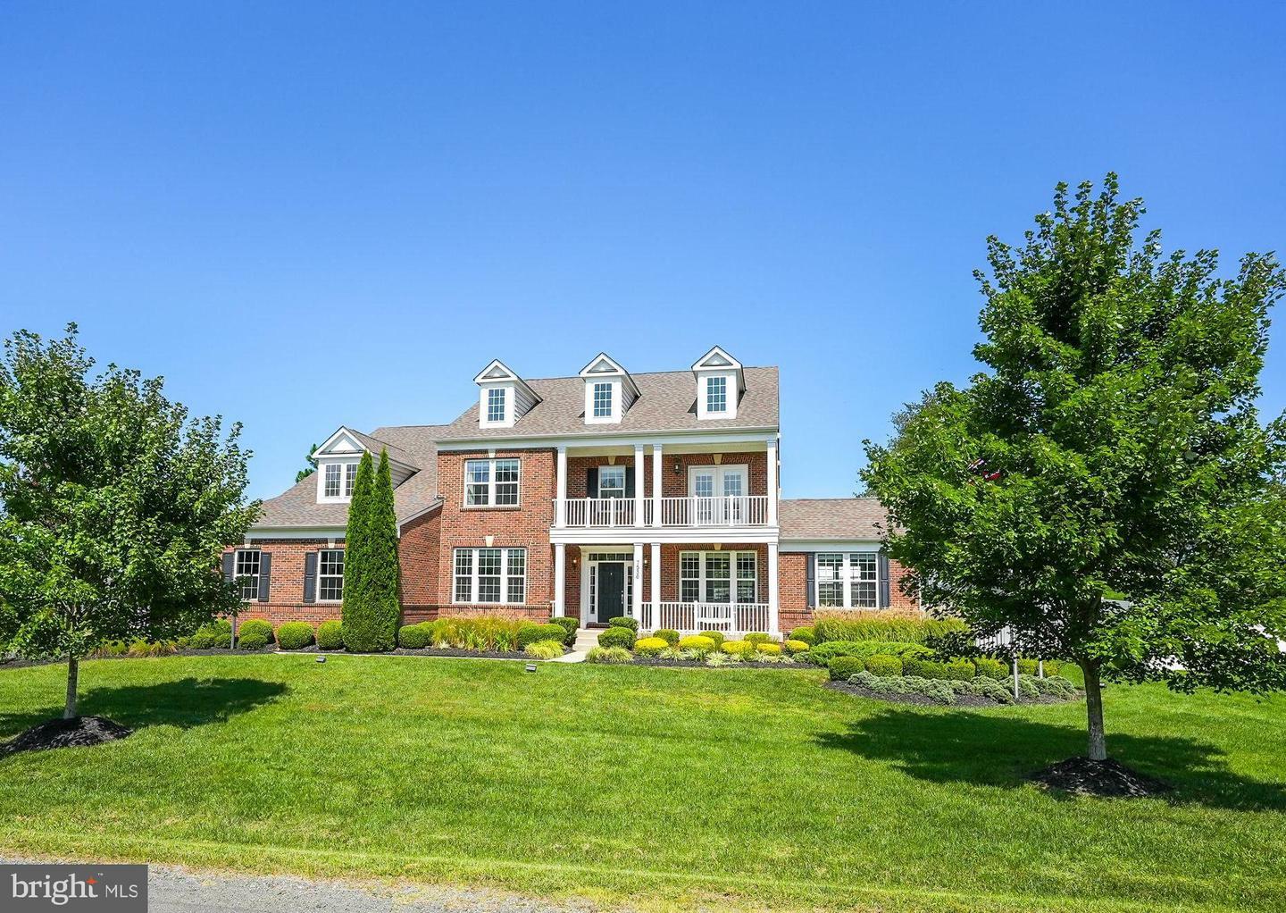 Property Photo:  7530 Hunter Woods Drive  VA 20111 