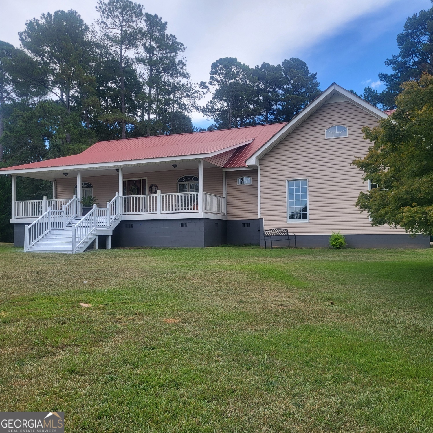 Property Photo:  15505 Veterans Memorial Pkwy  AL 36862 