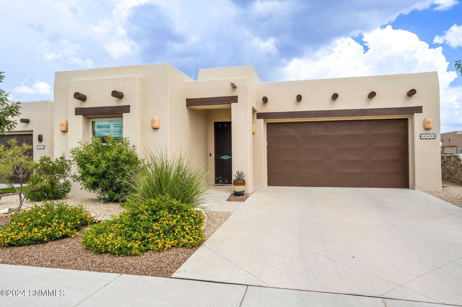 Property Photo:  8096 Willow Bloom Circle  NM 88007 