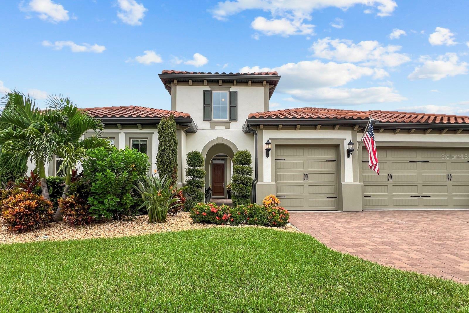 Property Photo:  16702 Otterchase Lane  FL 34787 