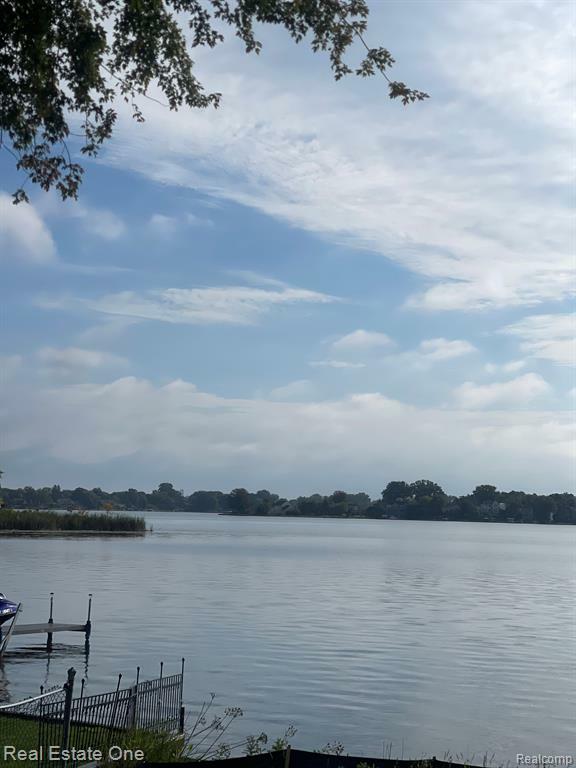 Property Photo: 1517 Kessler Avenue MI 48320 1006